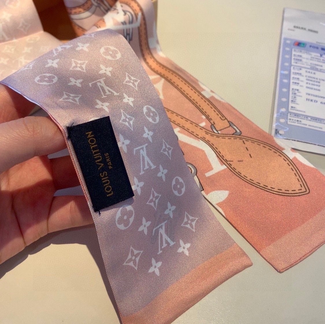 h_ie2Ud018svc16shau9jjfmp7_413zjm.jpg h_ie2Ud018svc16shau9jjfmp7_413zjm.jpg