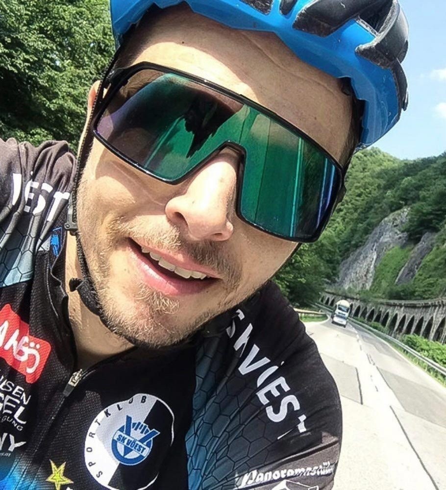 4_ad1Ud018svccduw7kz1o8tm_413zjm.jpg 4_ad1Ud018svccduw7kz1o8tm_413zjm.jpg