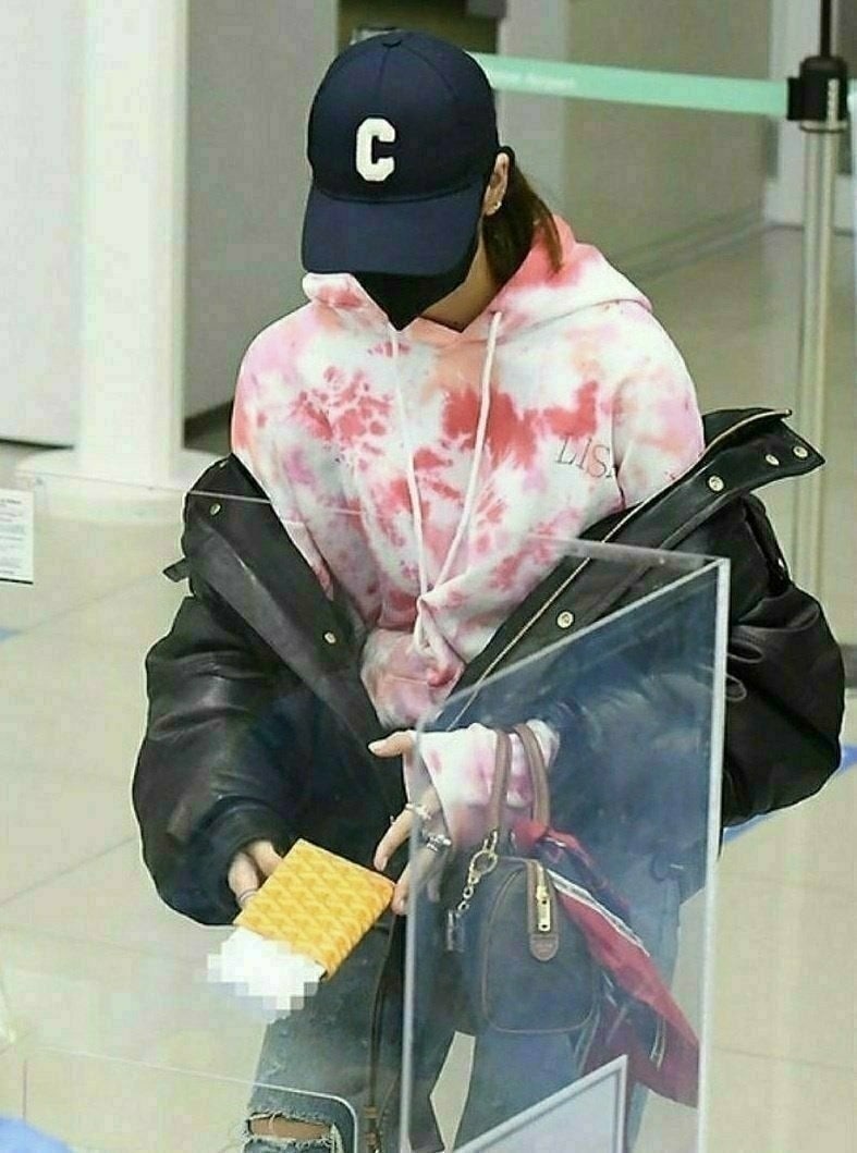 e_601Ud018svc1a2w25zsuvktr_413zjm.jpg e_601Ud018svc1a2w25zsuvktr_413zjm.jpg