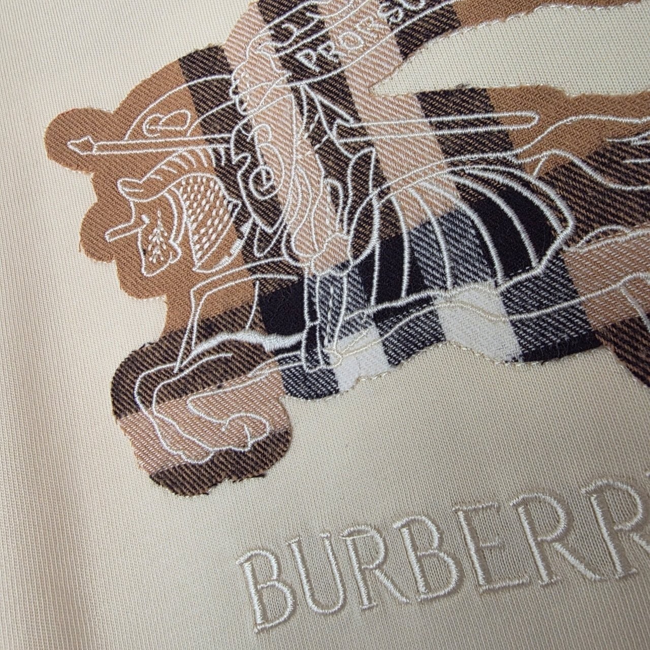 1_e3fUd018svcl5r92zf6geje_4144s3.jpg 1_e3fUd018svcl5r92zf6geje_4144s3.jpg