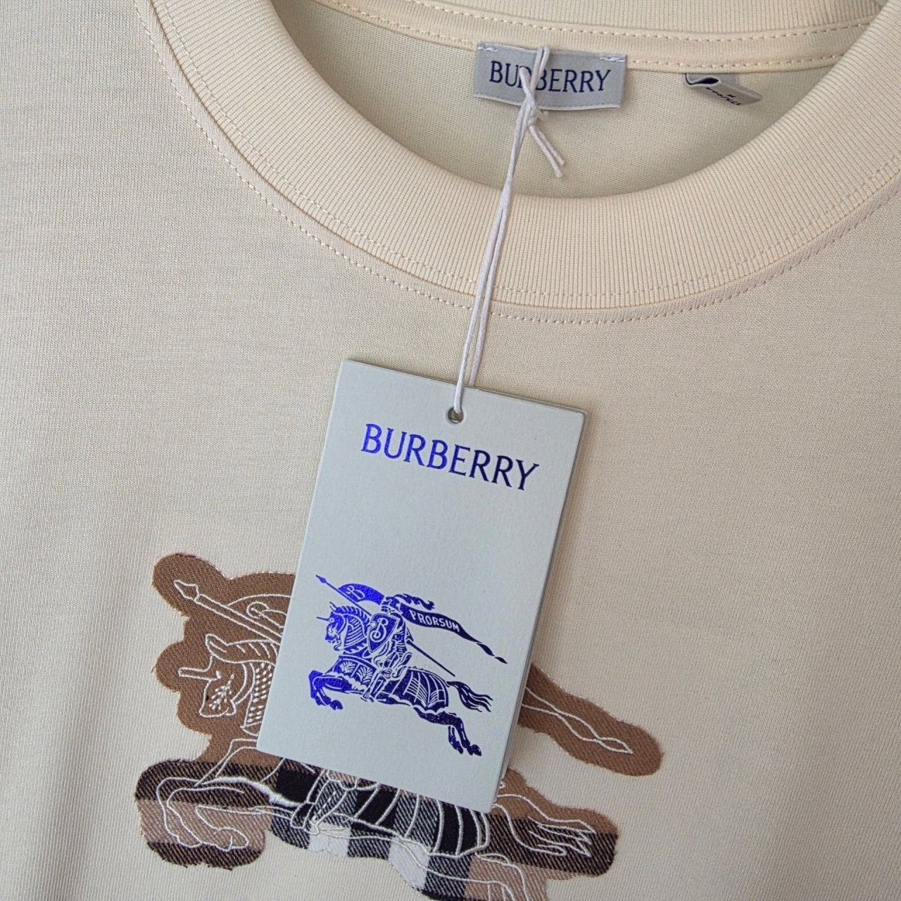 2_13fUd018svctwr1zbfkylkg_4144s3.jpg 2_13fUd018svctwr1zbfkylkg_4144s3.jpg