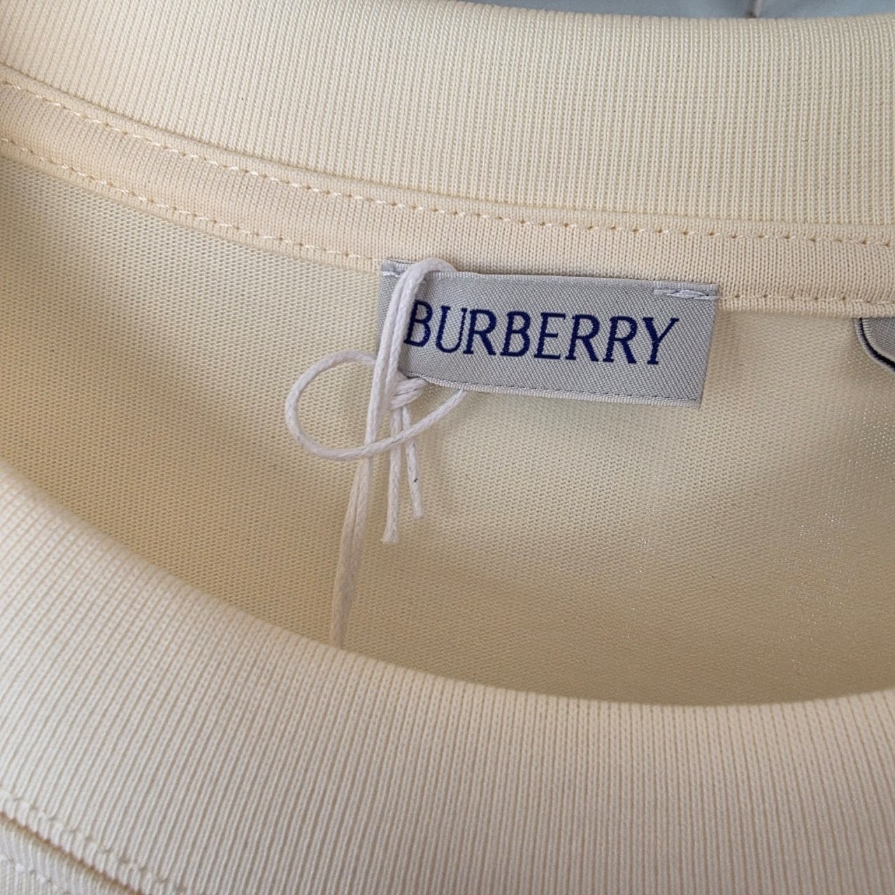 2_23fUd018svcti71pxhqzbqv_4144s3.jpg 2_23fUd018svcti71pxhqzbqv_4144s3.jpg