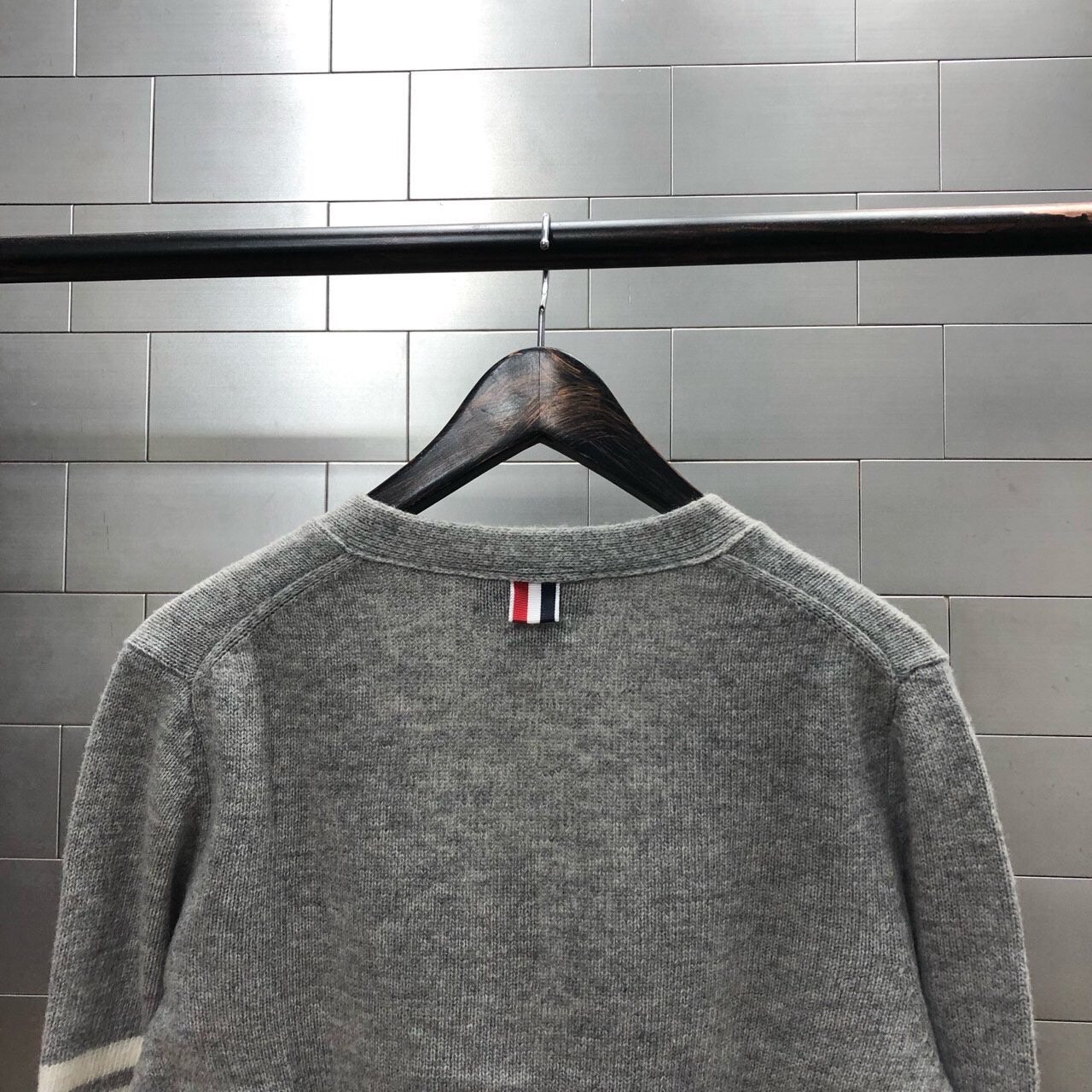 8_d27Ud018svc1vpbom30w42fc_t680eo.jpg 8_d27Ud018svc1vpbom30w42fc_t680eo.jpg