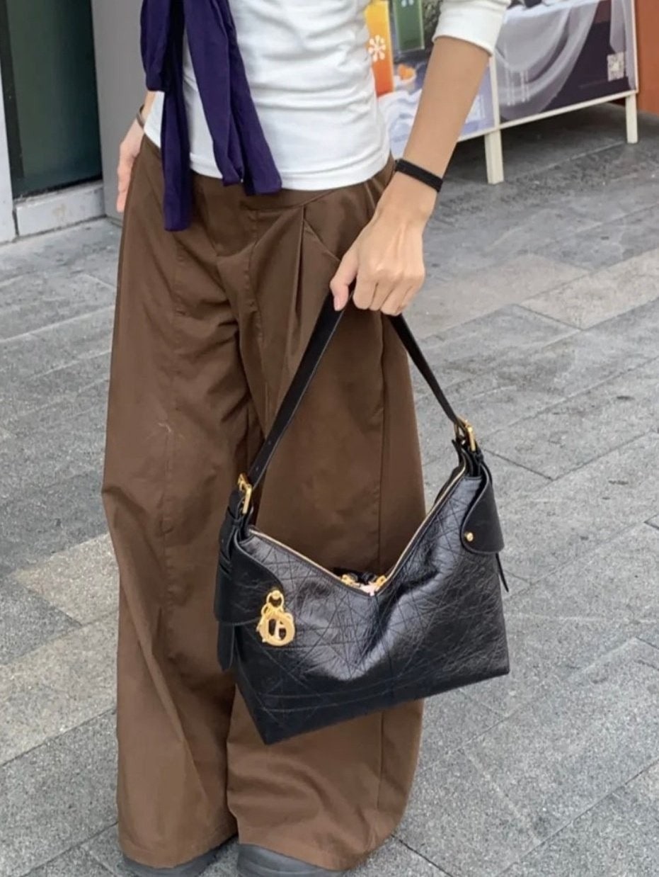 7_h8fUd018svc1cmdhw11lyud9_413zjm.jpg 7_h8fUd018svc1cmdhw11lyud9_413zjm.jpg