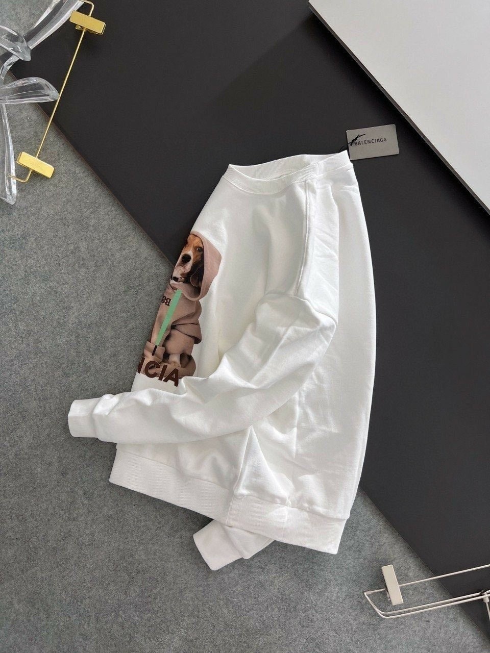 b_g4eUd018svcry54220jyqcr_4144s3.jpg b_g4eUd018svcry54220jyqcr_4144s3.jpg