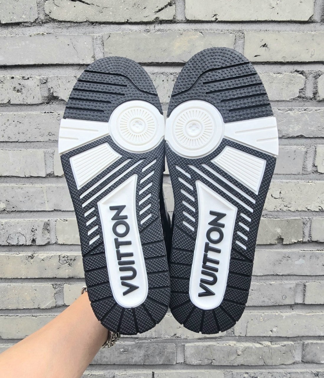 2_6g0Ud018svc1xf8ox3kmlx49_413zjm.jpg 2_6g0Ud018svc1xf8ox3kmlx49_413zjm.jpg