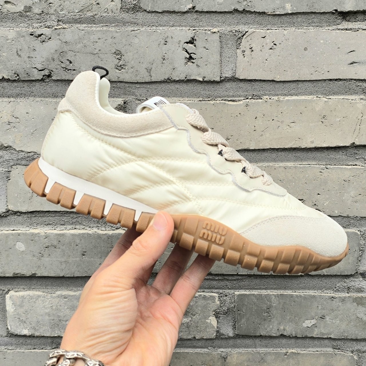 8_0gfUd018svc8zm3qeh0sqdy_413zjm.jpg 8_0gfUd018svc8zm3qeh0sqdy_413zjm.jpg