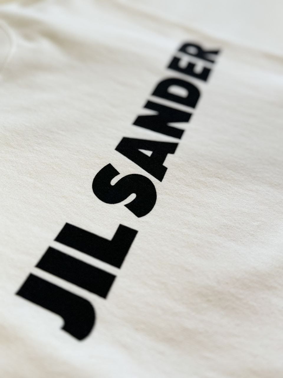 j_3jhUd018svc20u08kmubhr_4144s3.jpg j_3jhUd018svc20u08kmubhr_4144s3.jpg