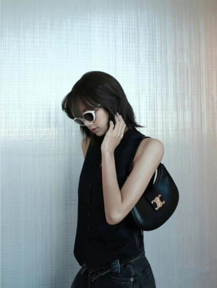 i_b07Ud018svc1149yxo5vw18p_413zjm.jpg