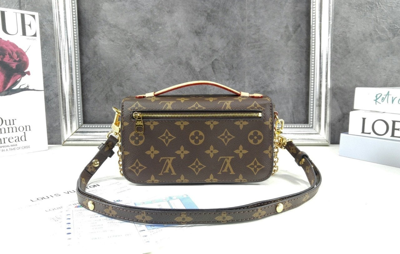 d_32aUd018svc1xi14uslxf8sl_413zjm.jpg