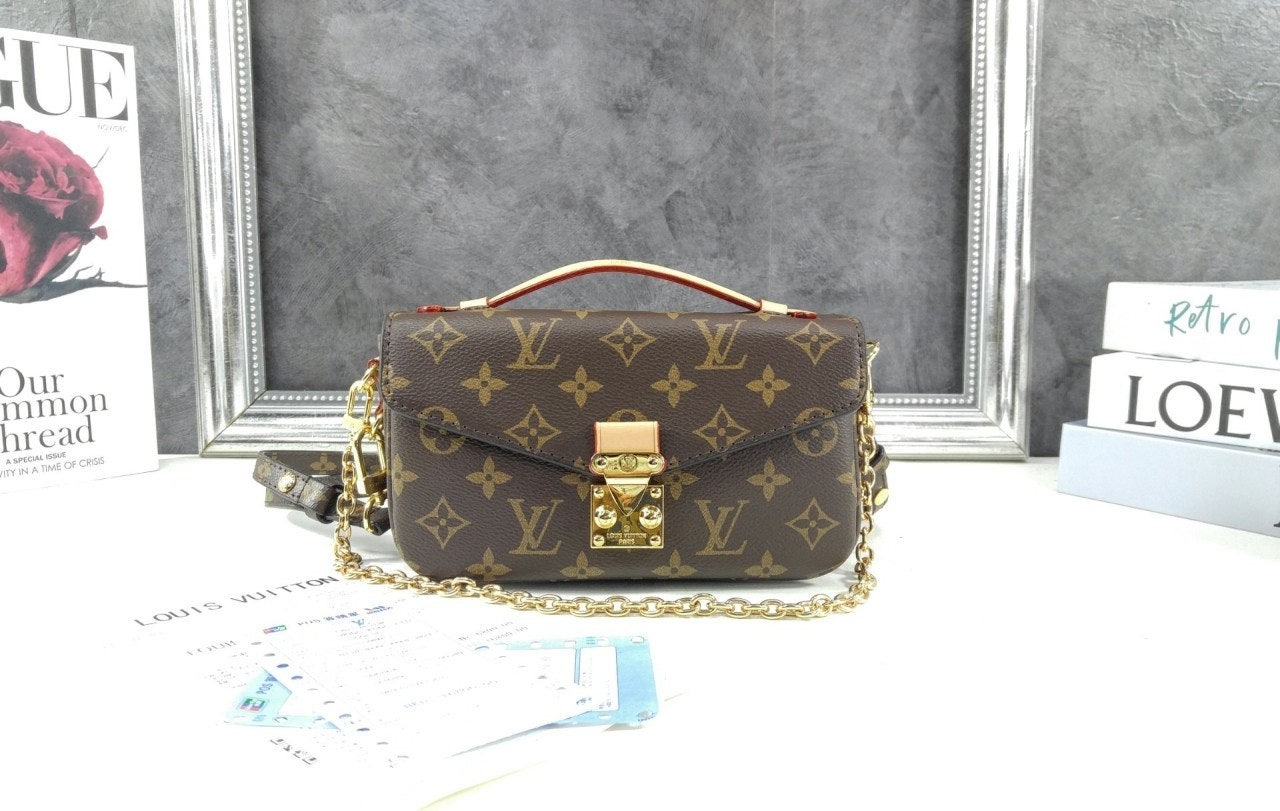 d_12aUd018svc12kek3yd0debw_413zjm.jpg