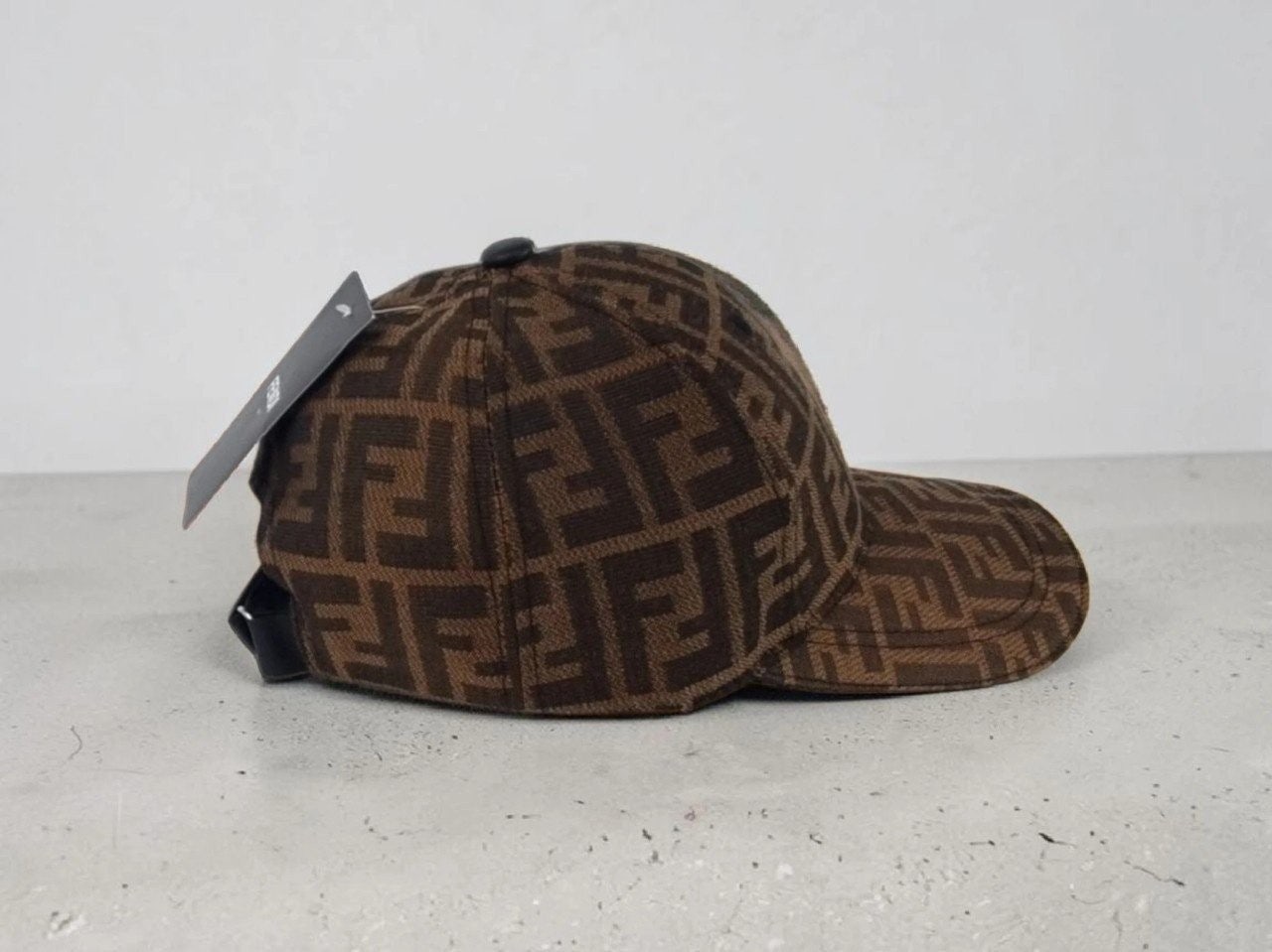 3_57aUd018svcrso8weiin8ie_413zjm.jpg