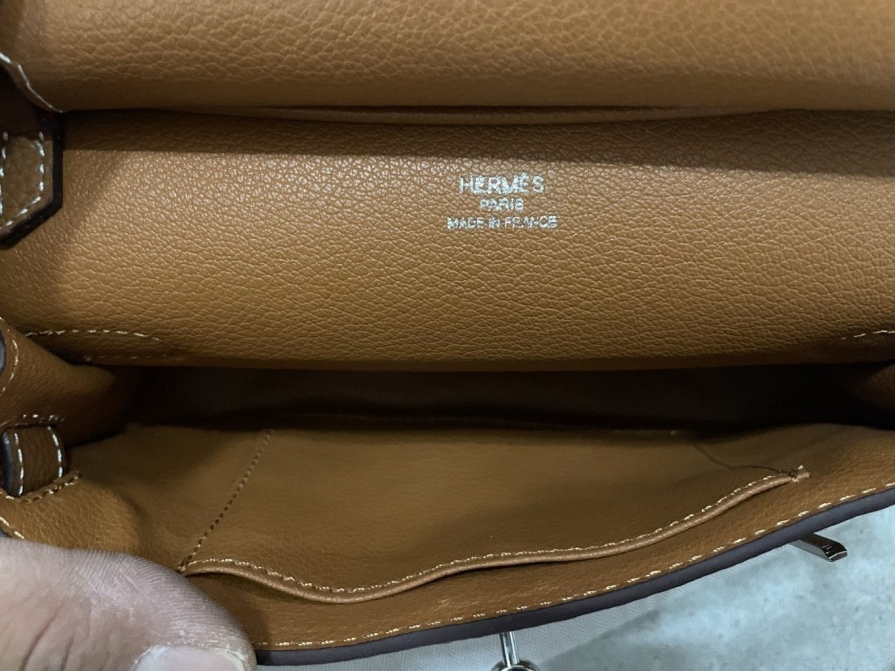 4_ahfUd018svcbxun5ln5d19r_413zjm.jpg
