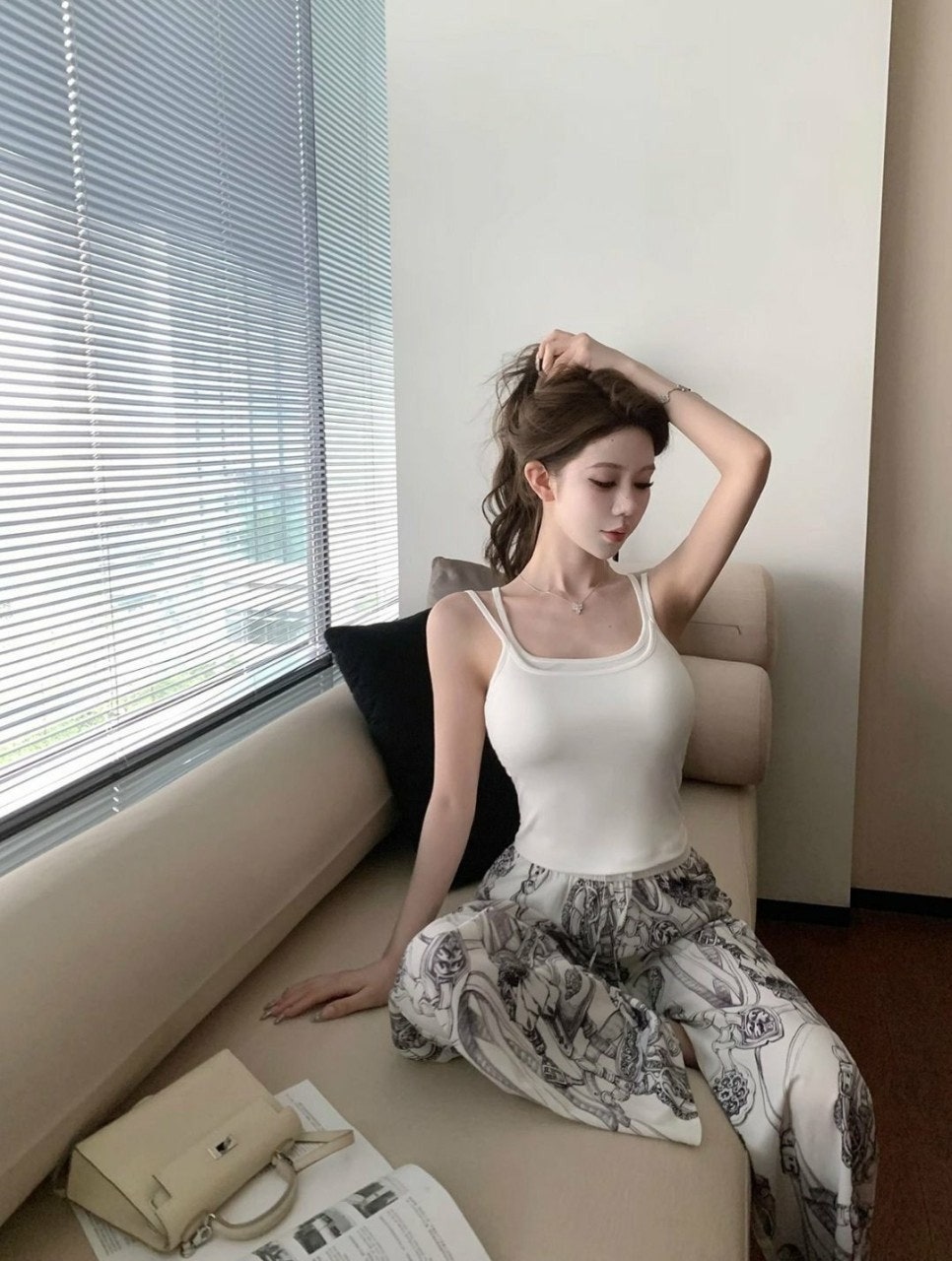 a_c2dUd018svcwmxr31hipnjt_4144s3.jpg