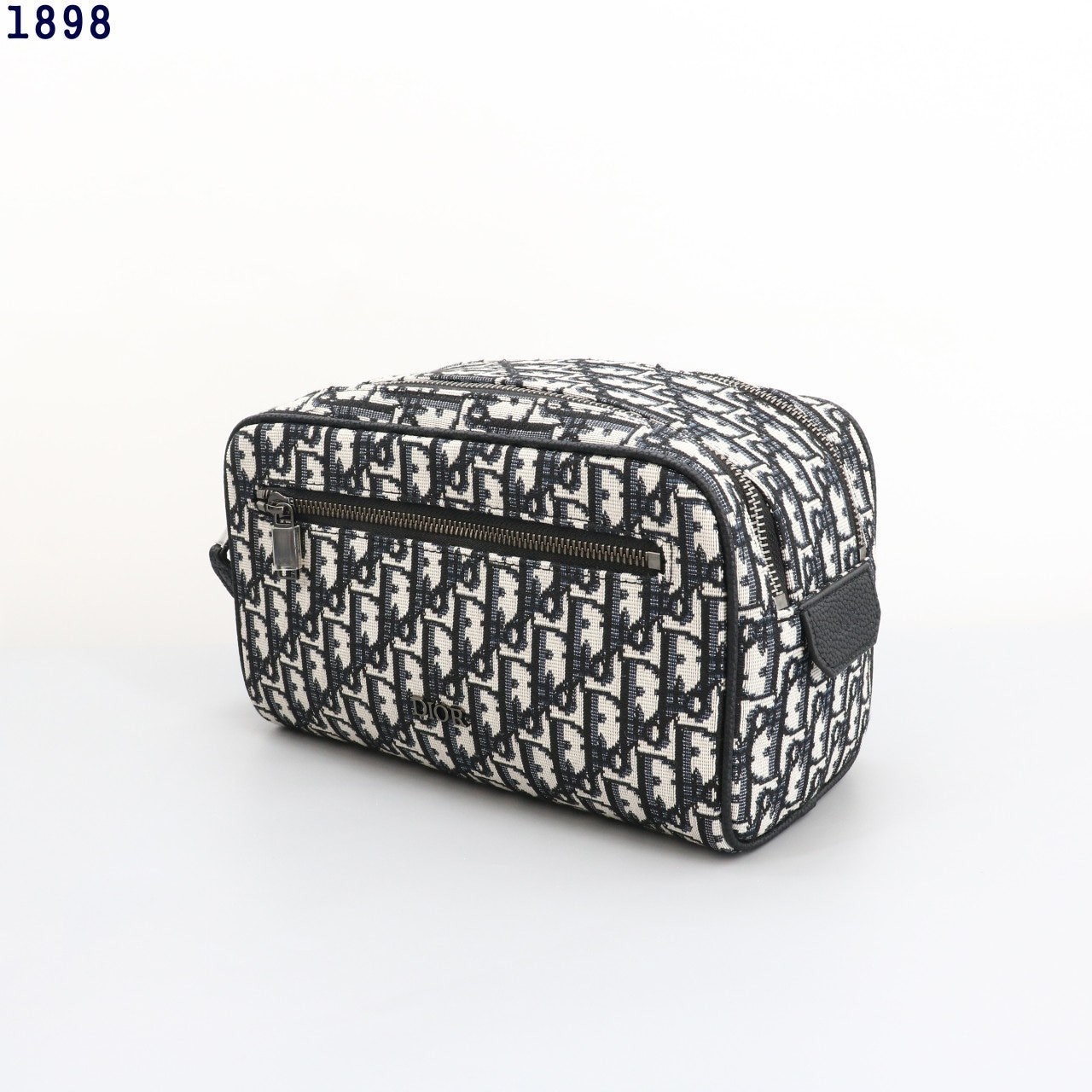 b_i2cUd018svc1pg440u5hb71y_413zjm.jpg