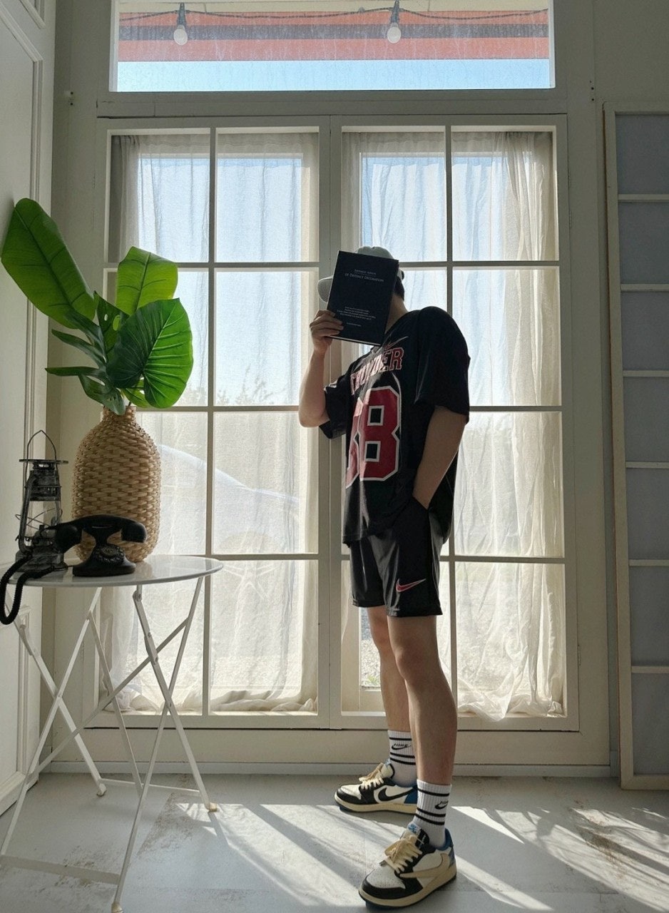 d_4adUd018svcbdeevvd8mu0y_a7ff1p.jpg