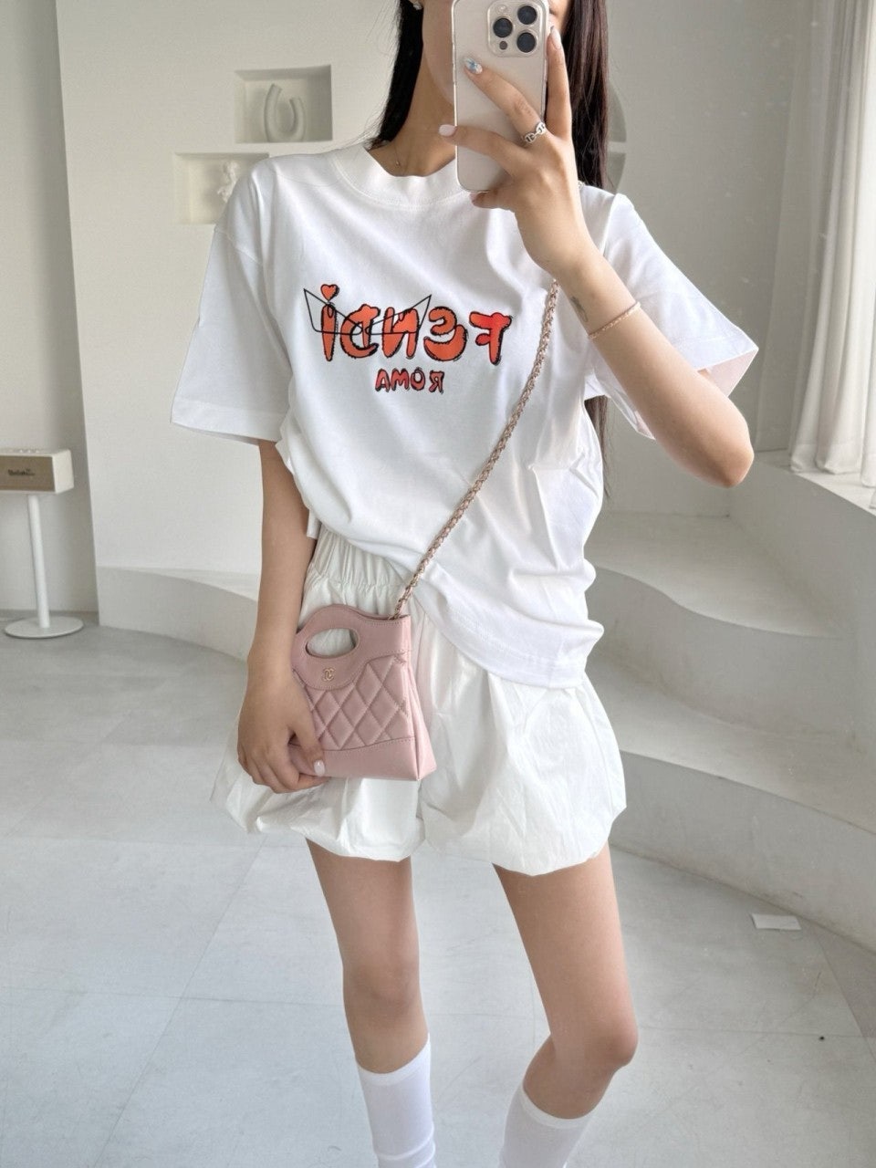 c_8c5Ud018svc1mrs4il7mqwec_a7ff1p.jpg