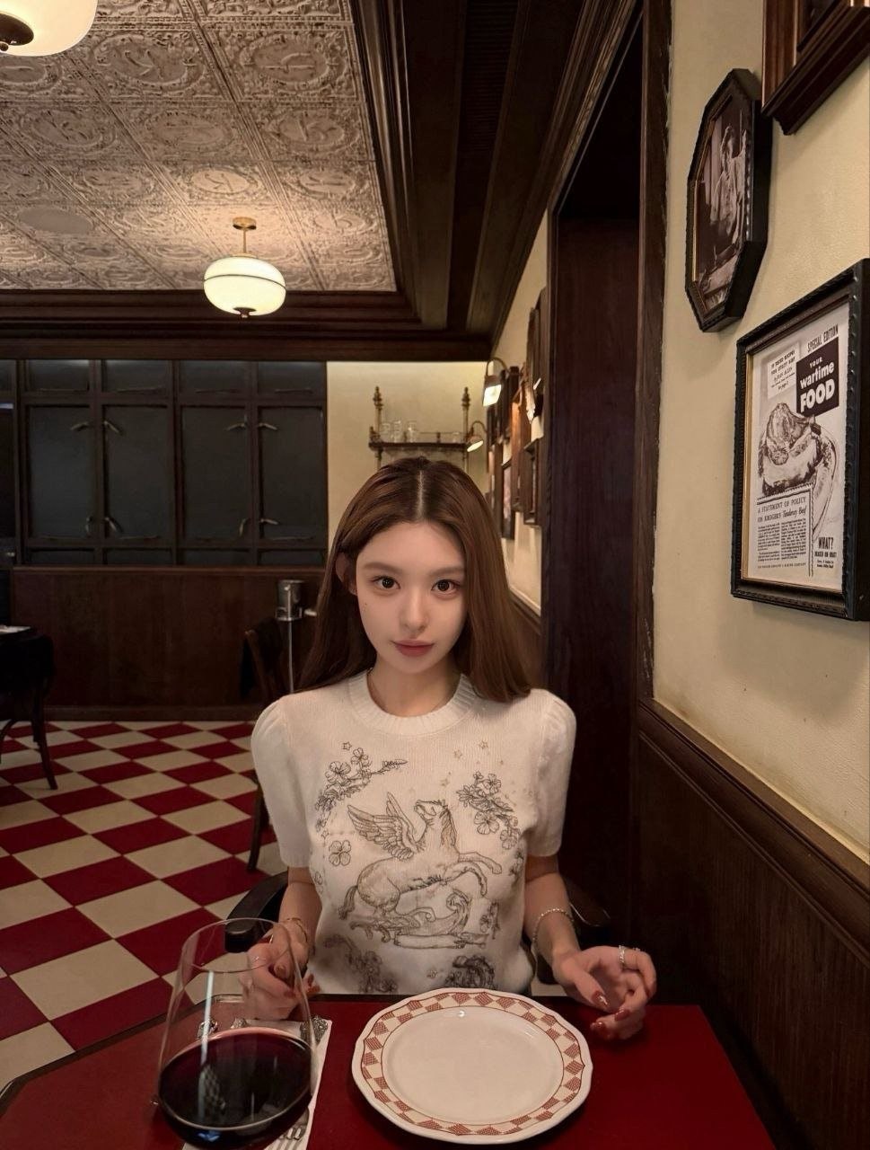 b_bbjUd018svc7k43jra6a0kz_4144s3.jpg