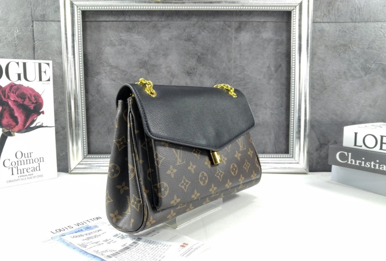 9_bcdUd018svcodmer471khbw_413zjm.jpg