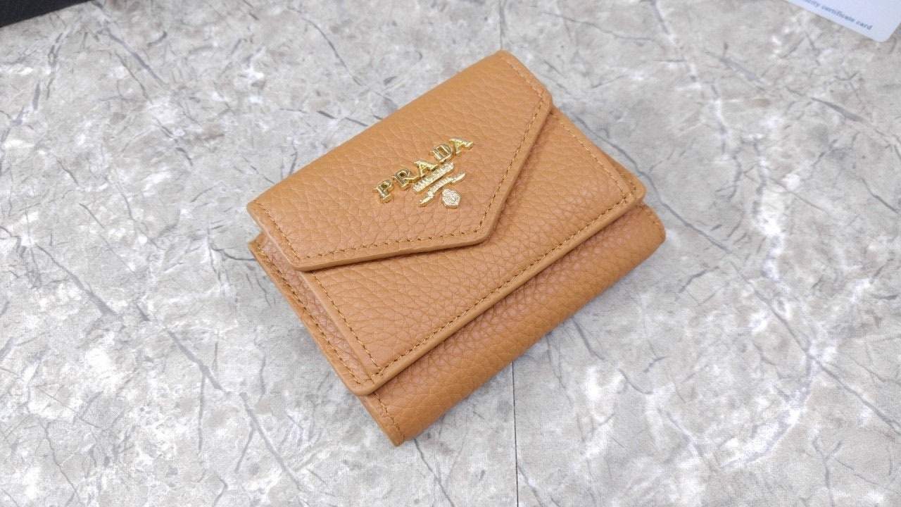 g_3e6Ud018svc5itmbrldee2w_413zjm.jpg