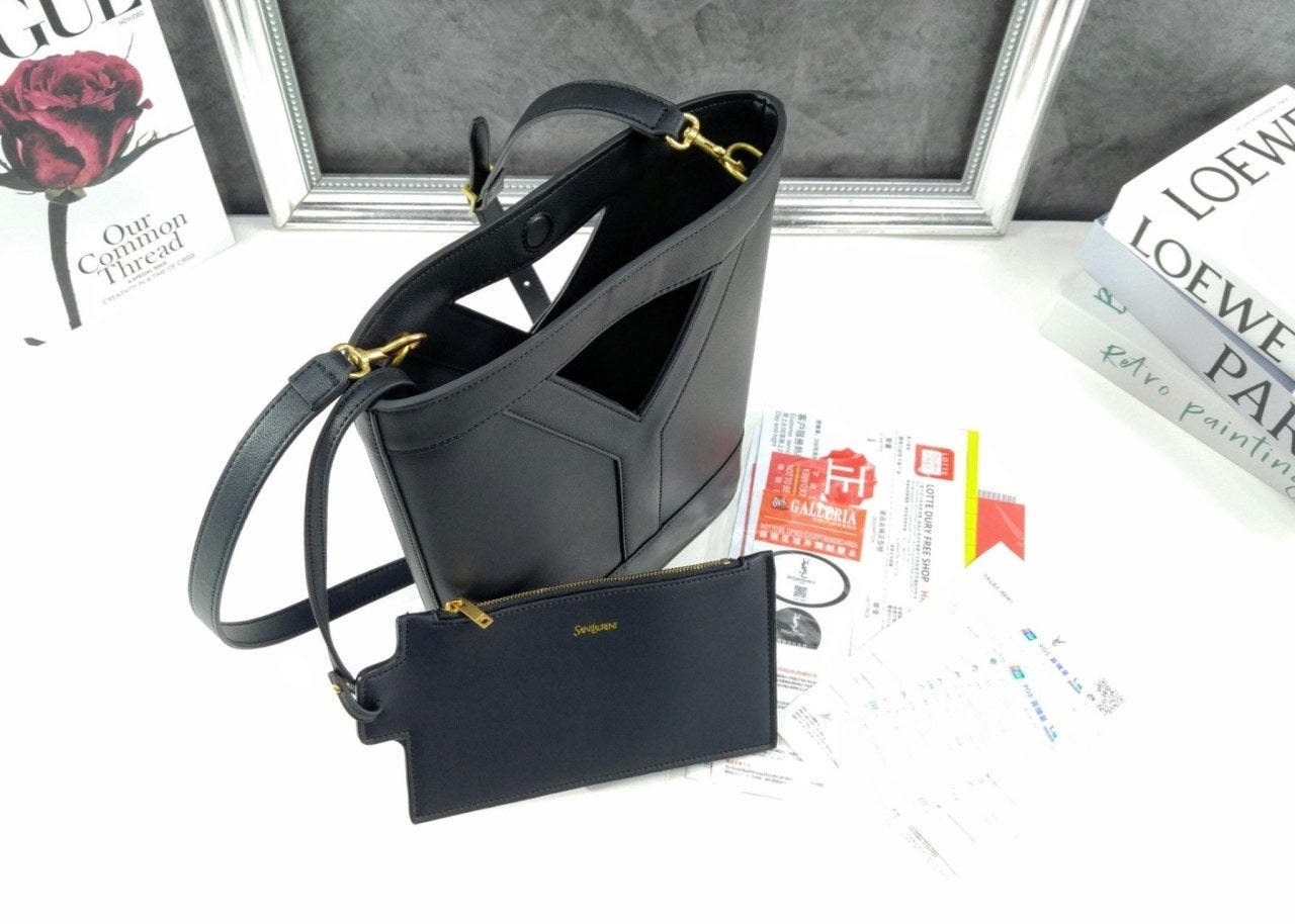 d_ec6Ud018svc11njacveqs4cc_413zjm.jpg