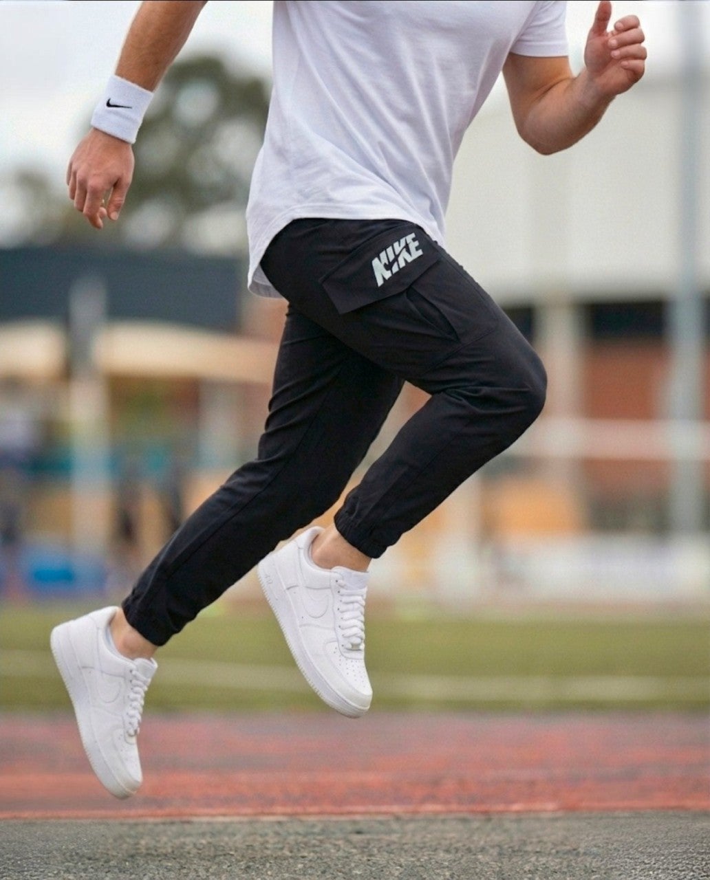 8_55dUd018svcafk2iqvi675i_uebtiq.jpg