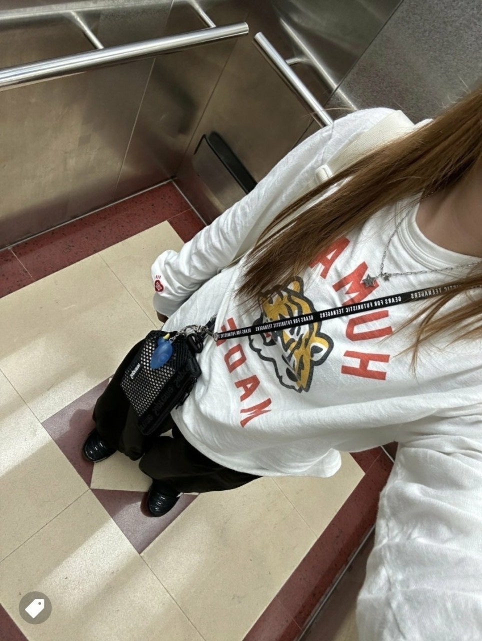h_9j2Ud018svc11tbwsztzl0o9_4144s3.jpg