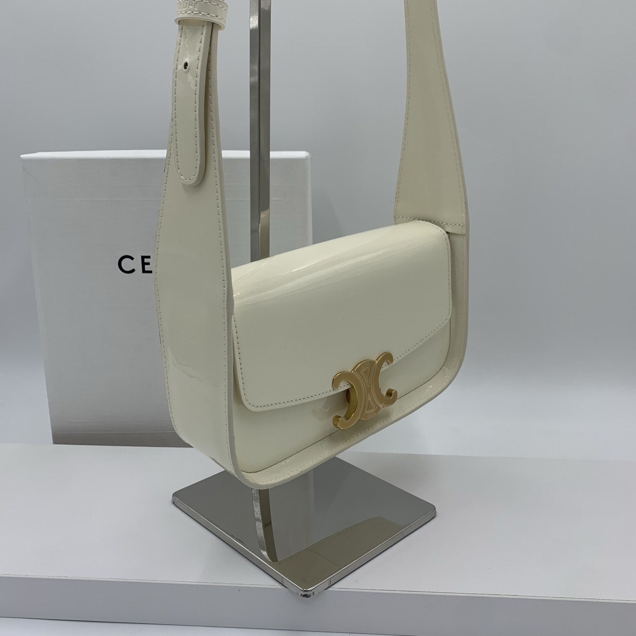 b_hi3Ud018svc1sktba1jc5lbe_413zjm.jpg