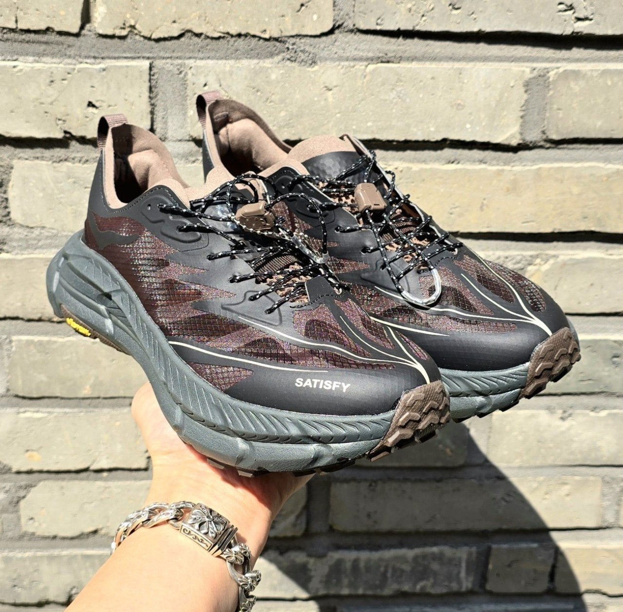 4_90bUd018svc97udvu5tpkhh_413zjm.jpg