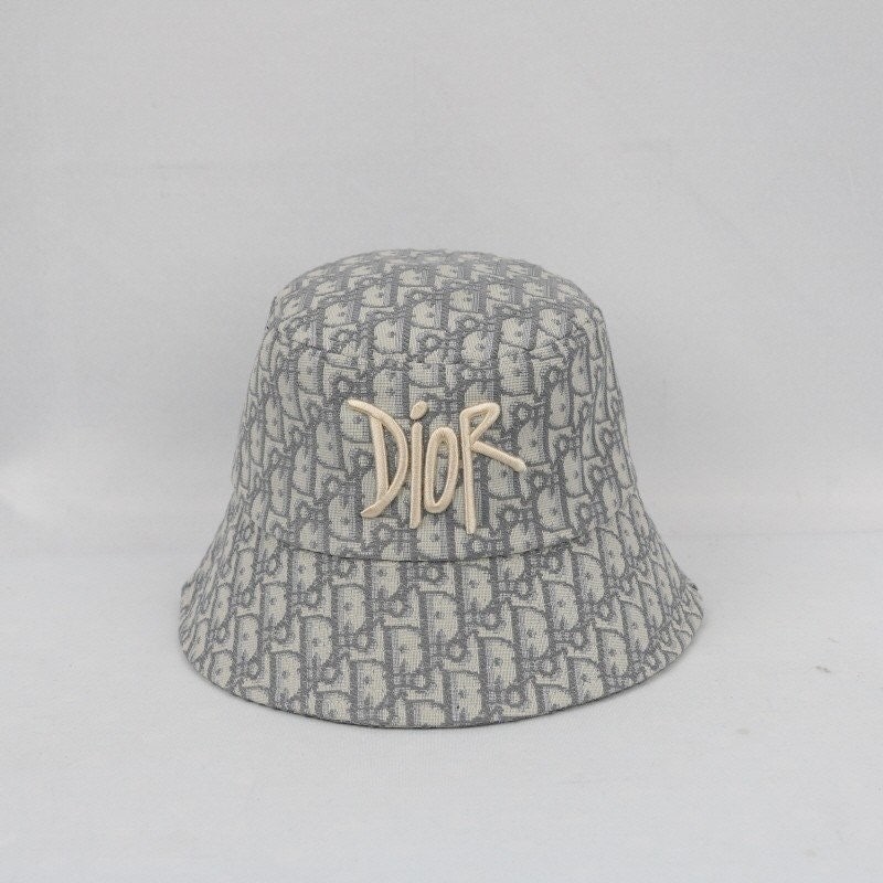 b_d84Ud018svctm0ud38758y8_413zjm.jpg