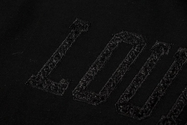 i_j7cUd018svcje8k2e3wa8mi_4144s3.jpg