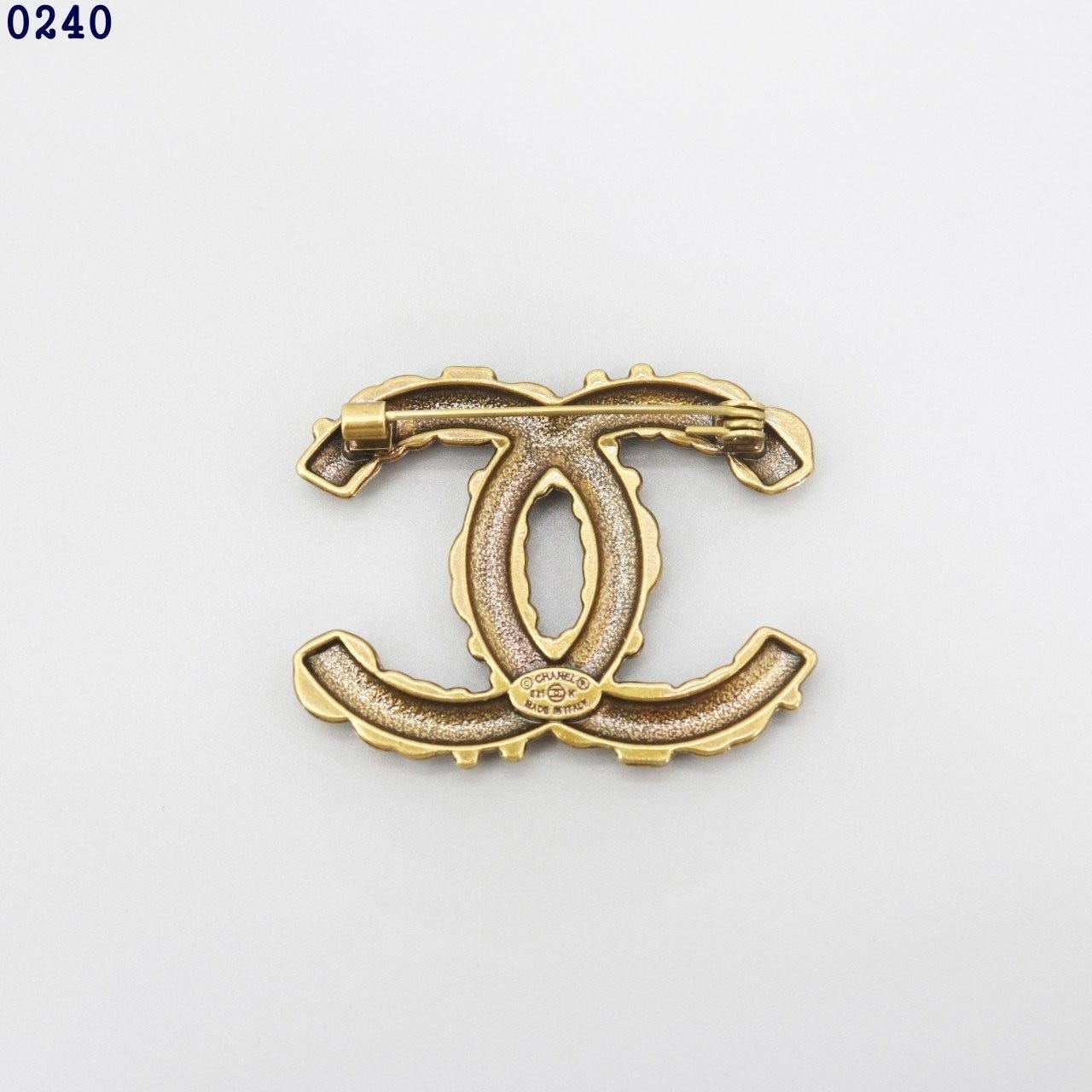 g_37jUd018svchxoyyoilgv78_413zjm.jpg