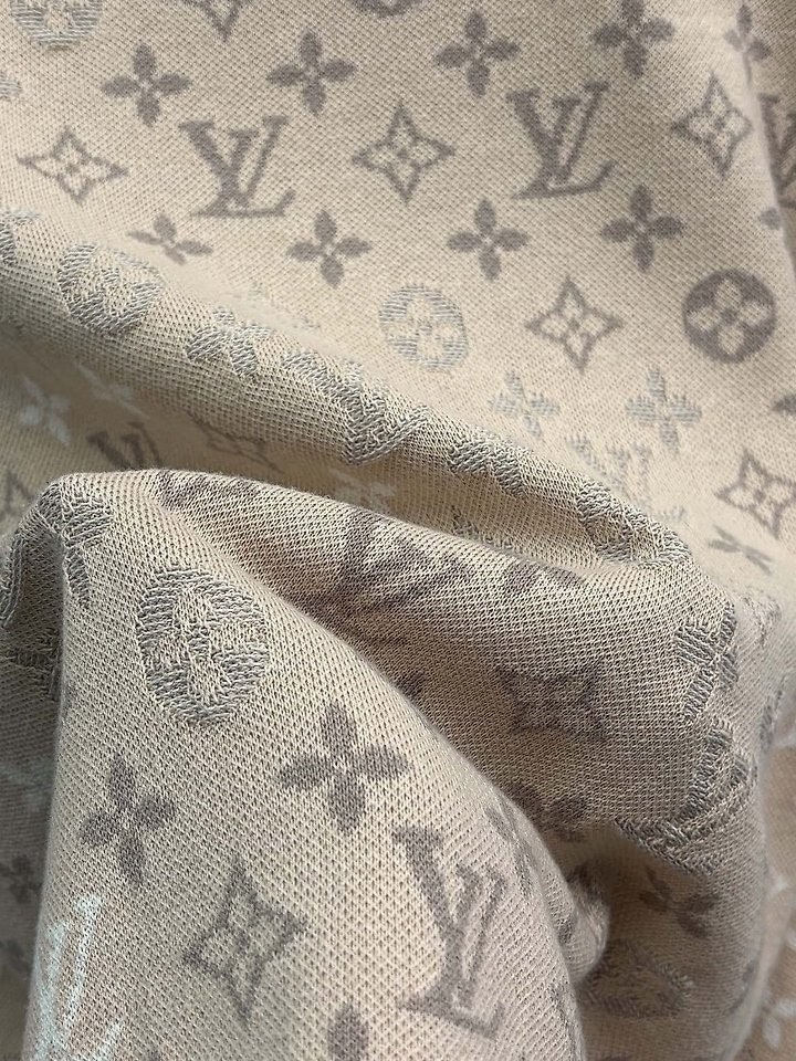 d_24dUd018svcyw2z6nvjalj5_4144s3.jpg