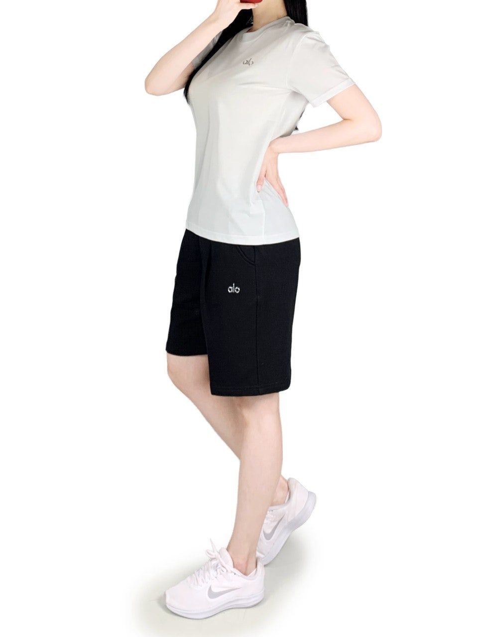 h_b4iUd018svc1ceo81hdymu9b_fpdjze.jpg