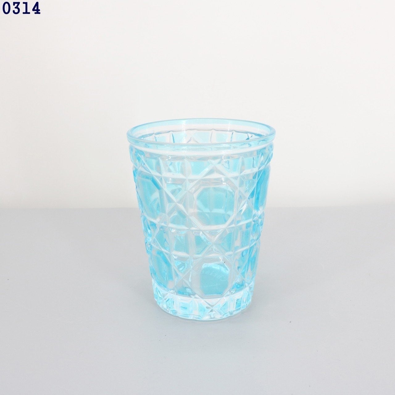 1_960Ud018svce2ettgwvnyyc_413zjm.jpg
