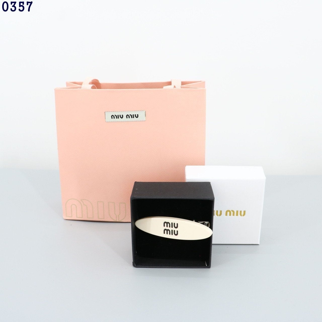 3_b3bUd018svc12w1tlgjgleqk_413zjm.jpg