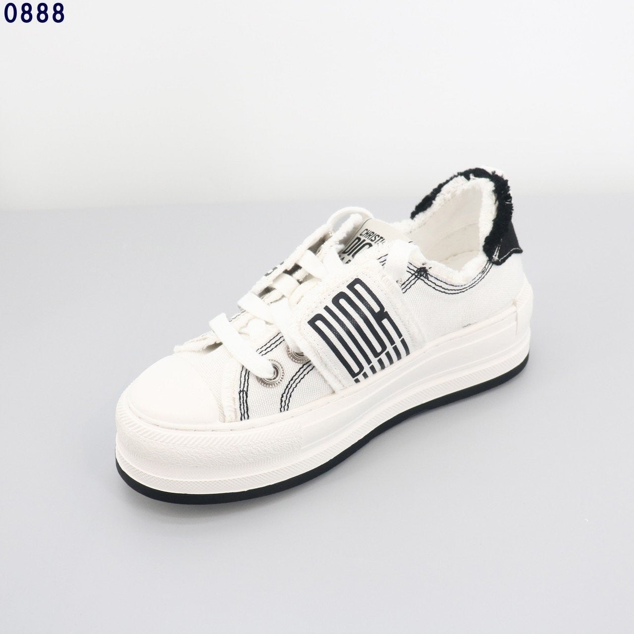 9_f89Ud018svc1qonvqrf5obvs_413zjm.jpg