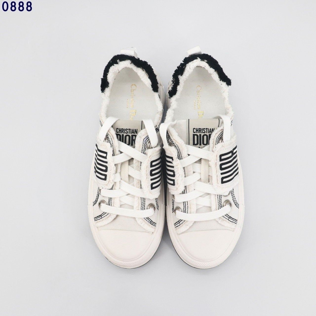 a_389Ud018svch6a1vikxbnnc_413zjm.jpg