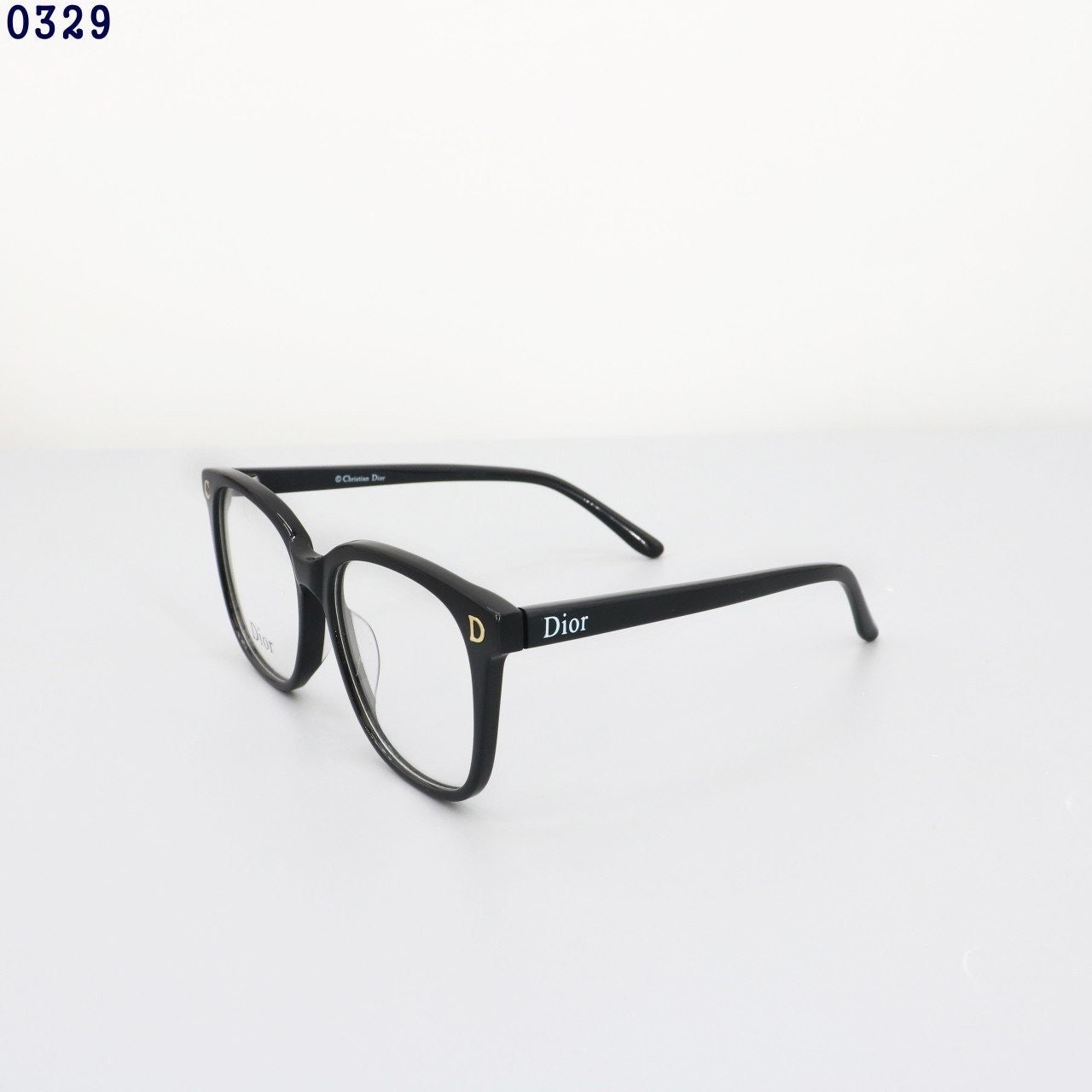 6_433Ud018svc17vkzifhm76qn_413zjm.jpg