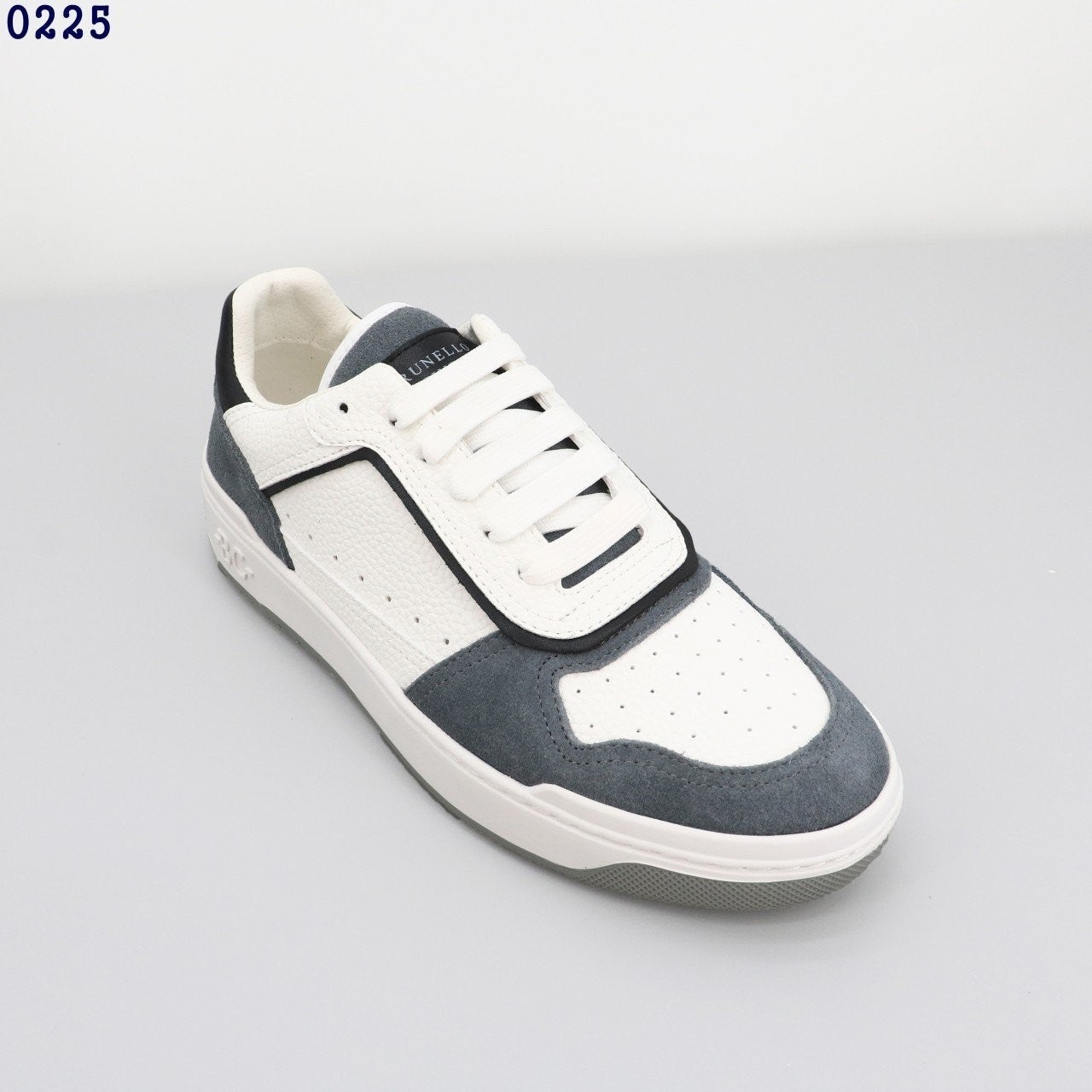 8_h8aUd018svc1fkjhfc8uw0y7_413zjm.jpg