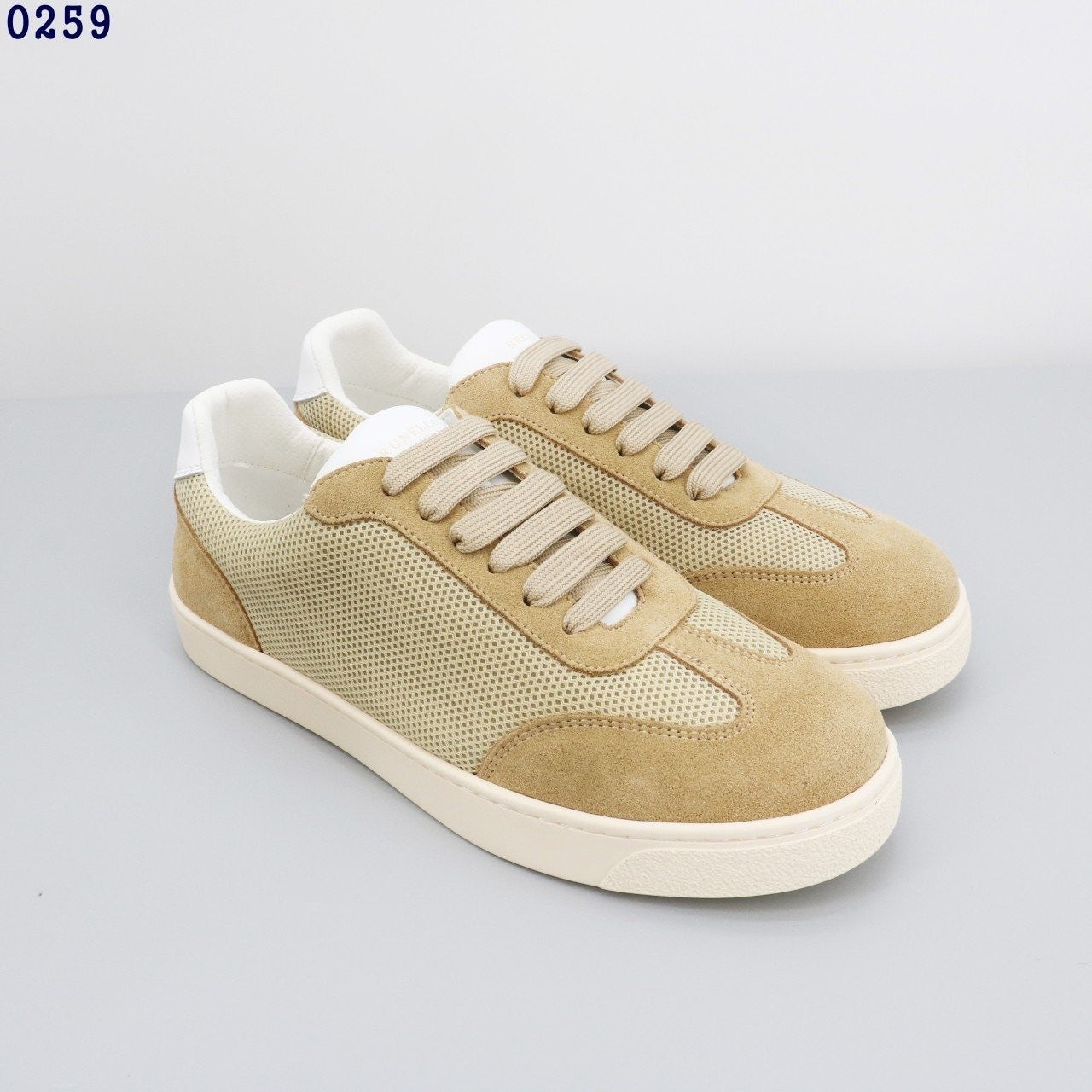 1_b63Ud018svc11mgpd2f6q0ib_413zjm.jpg