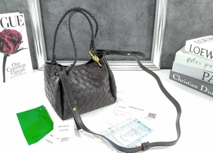 1_a6bUd018svcqbuvn8ohn082_413zjm.jpg