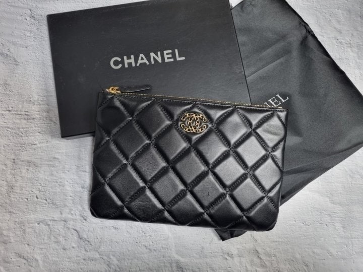 9_e45Ud018svc67xamjnbllf3_413zjm.jpg