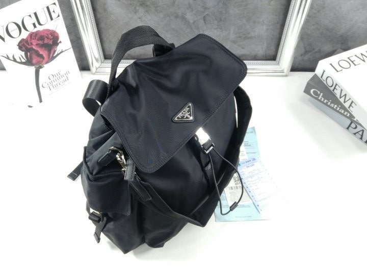 0_b69Ud018svc1avci76823vmo_413zjm.jpg