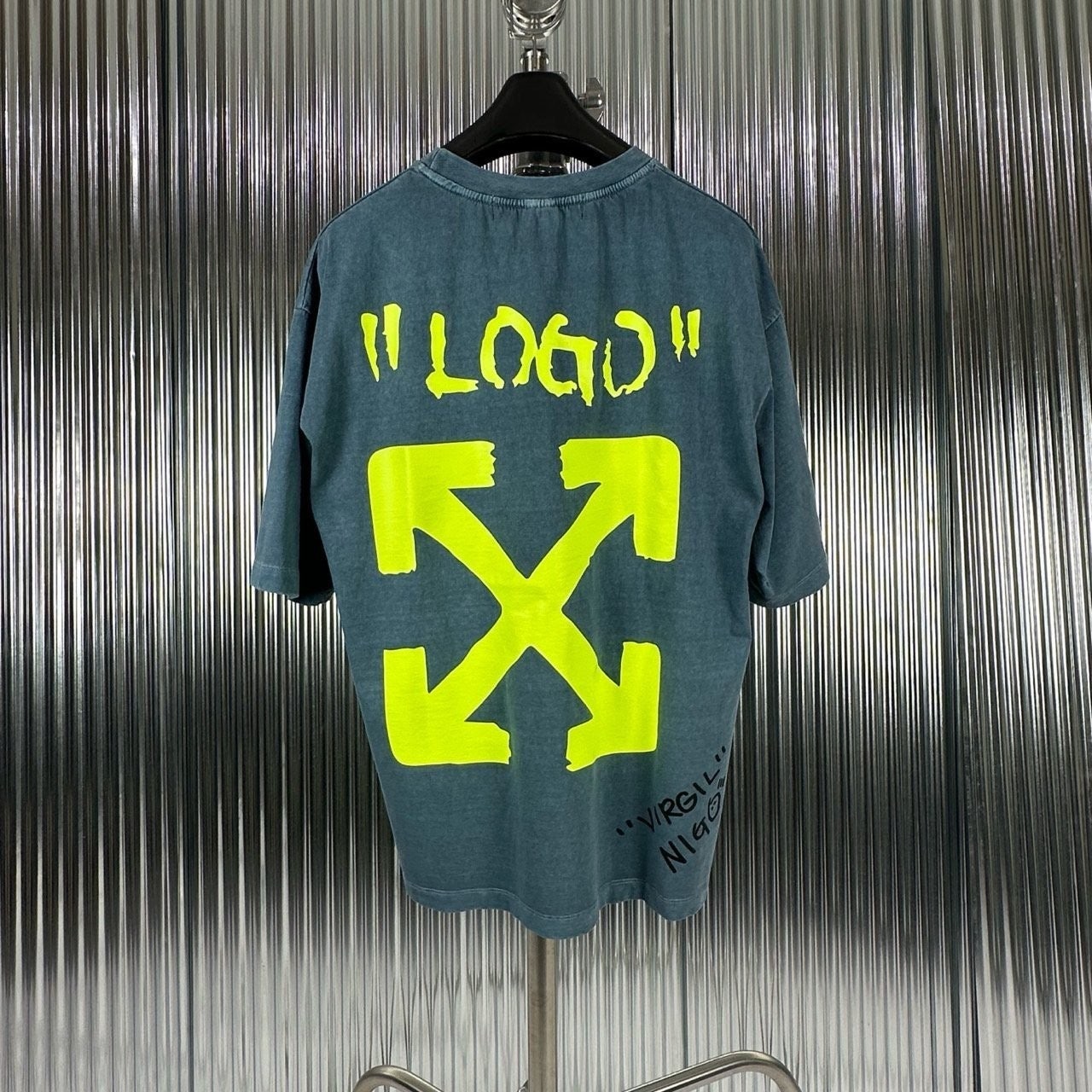 a_a97Ud018svchvbq5n5w0ddd_uebtiq.jpg