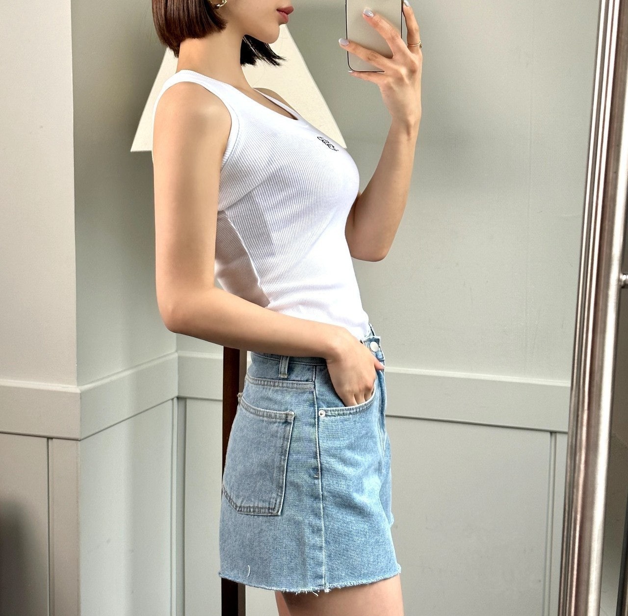 j_hcjUd018svcqeyaxhuakccz_a7ff1p.jpg