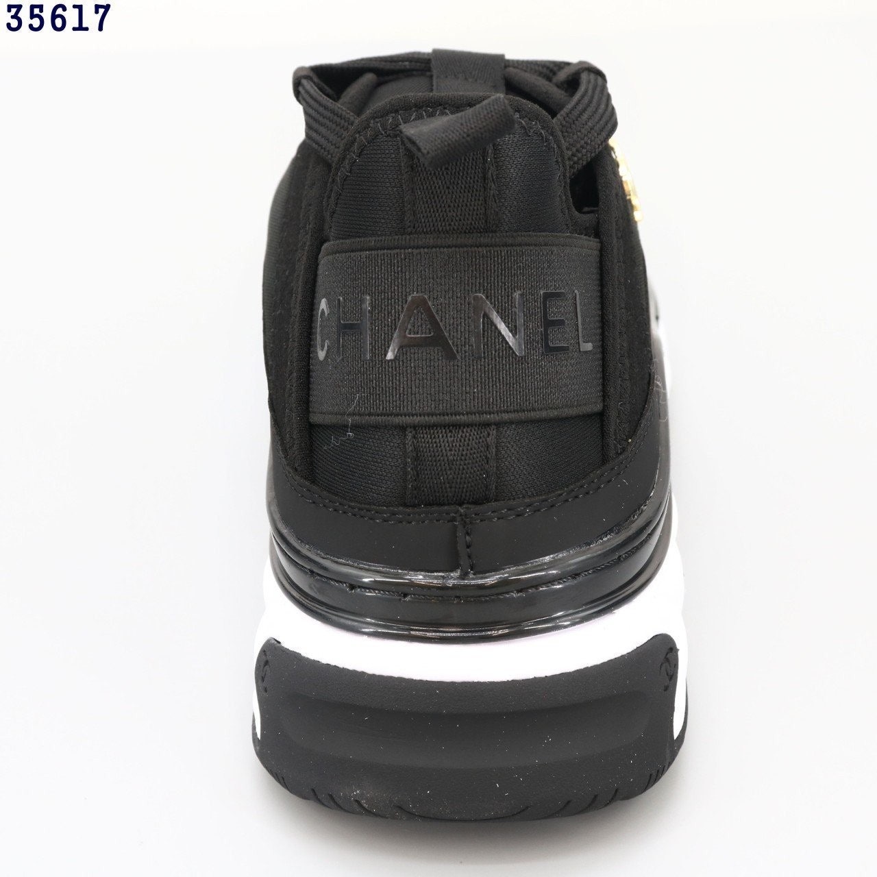 g_h8gUd018svck43lajlve5x9_413zjm.jpg