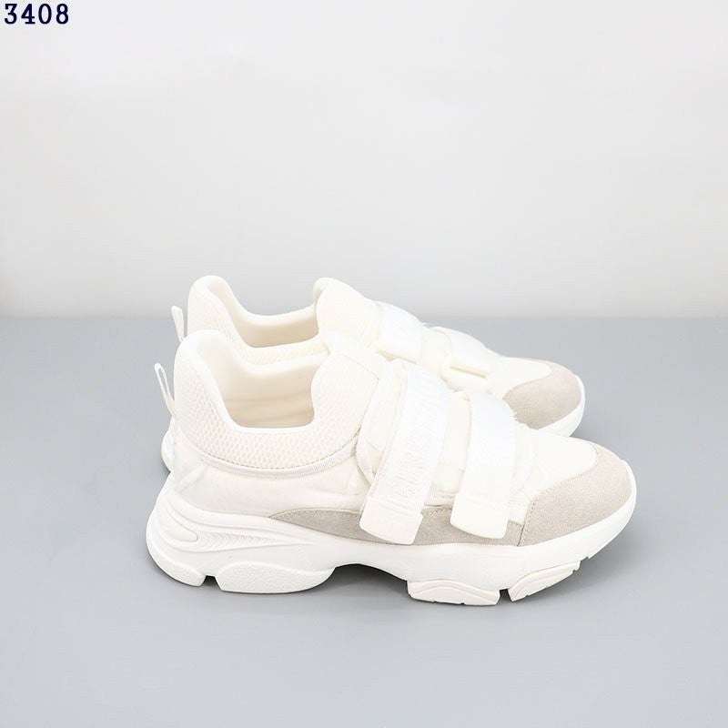 8_ee1Ud018svcf3ht6xw9m0x_413zjm.jpg