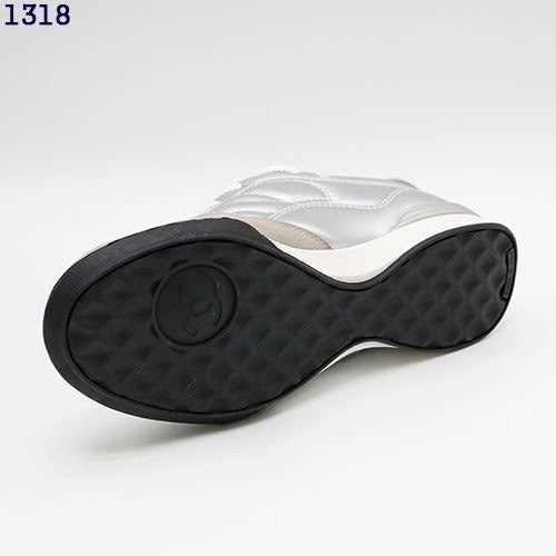 b_8diUd018svc4qwws1pl9xb_413zjm.jpg