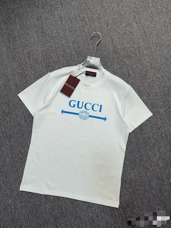 3_6deUd018svci023fg7rcq96_4144s3.jpg
